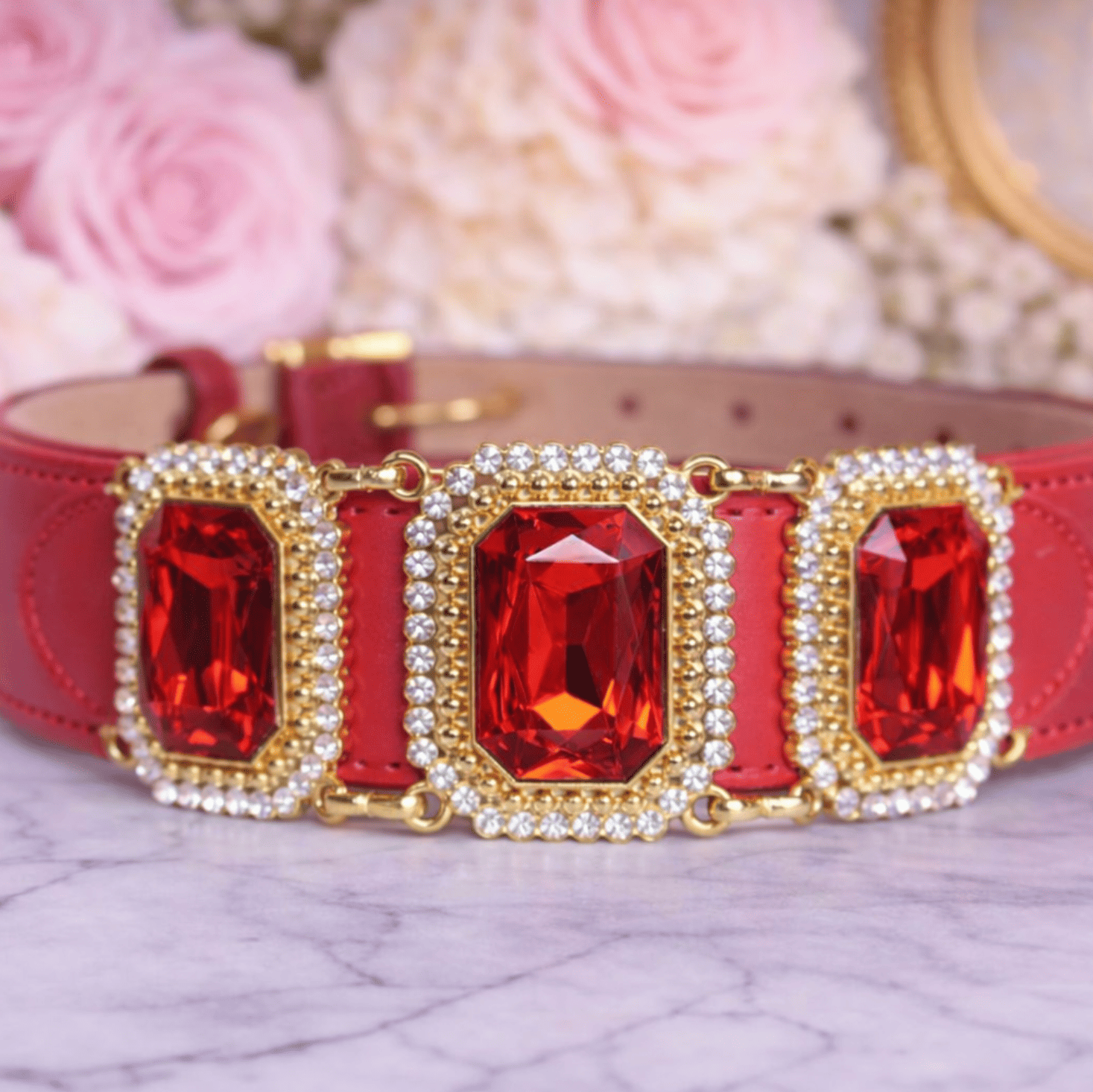 château eclat crimson dog collar